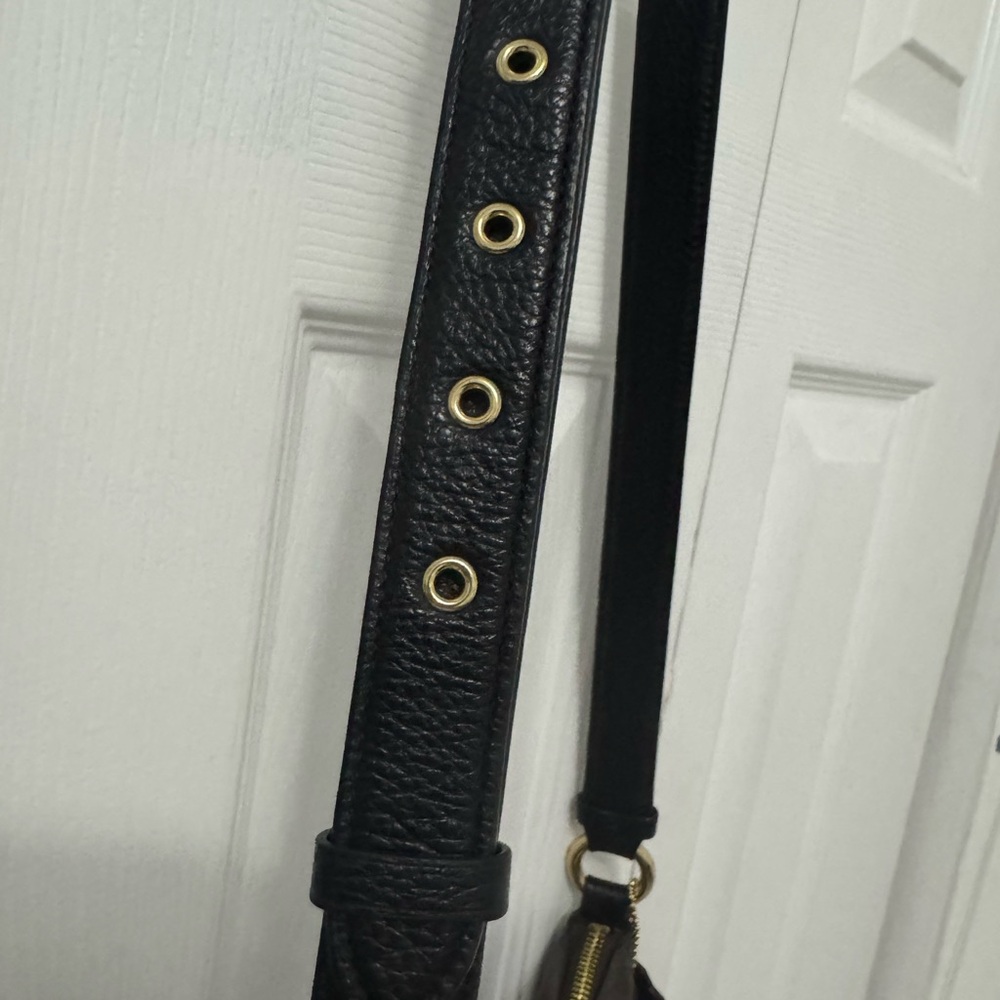 Coach Chocolate Brown Signature Shoulder Bag - Picture 5 of 12